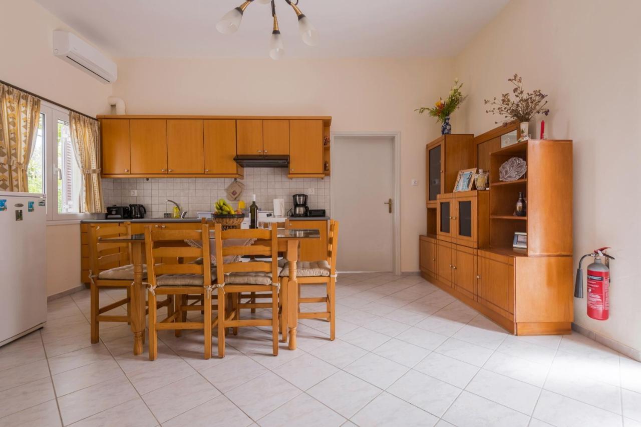 Palm Beach House Sfinárion المظهر الخارجي الصورة