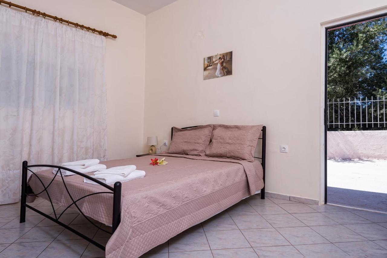 Palm Beach House Sfinárion المظهر الخارجي الصورة